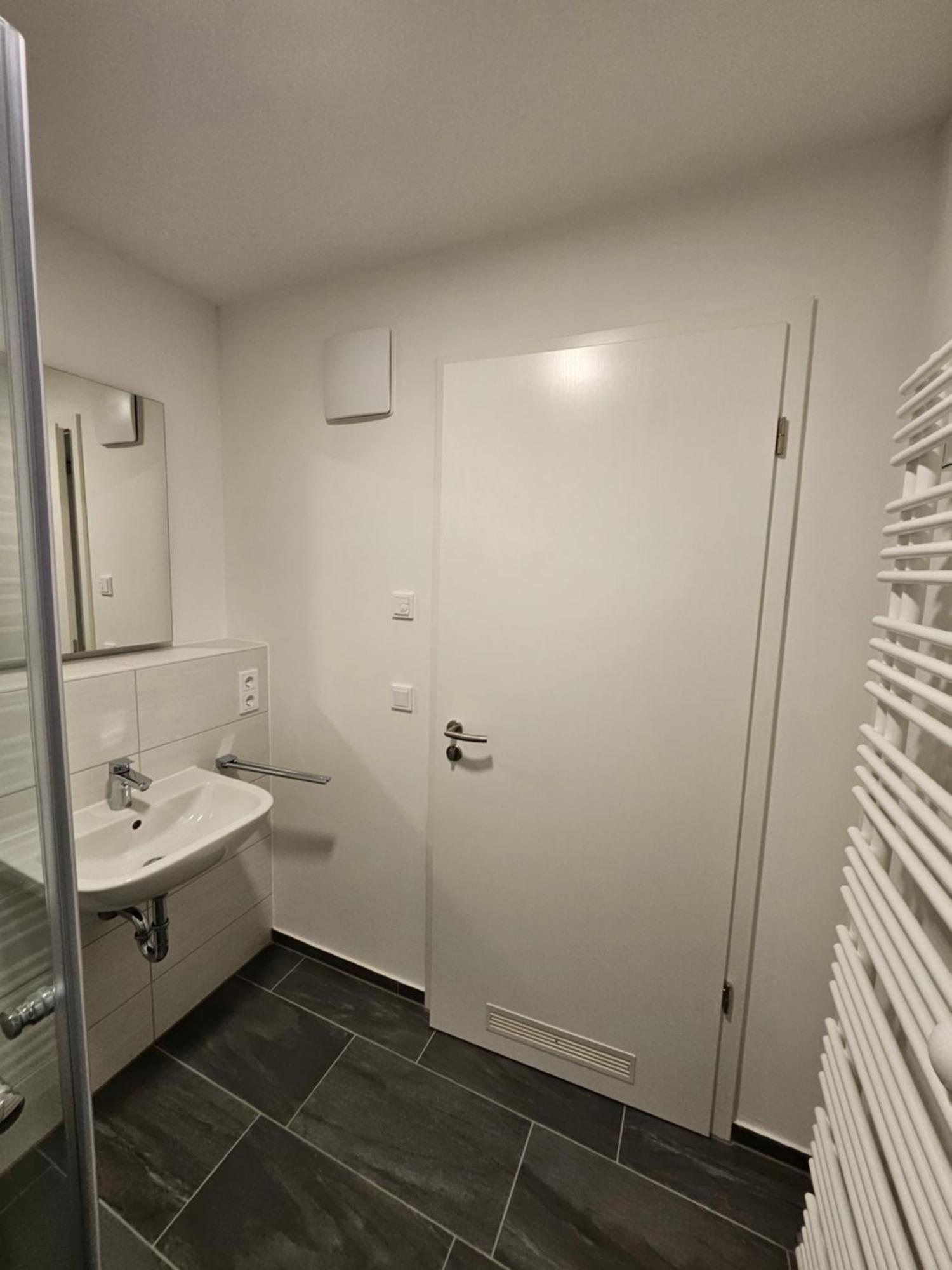 Modern Apartment Self Check In Nuremberg ภายนอก รูปภาพ